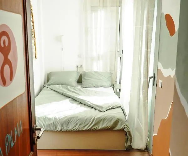 Tamaran House Hostel Las Palmas / Gran Canaria